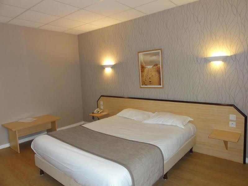 Ore, Hotel